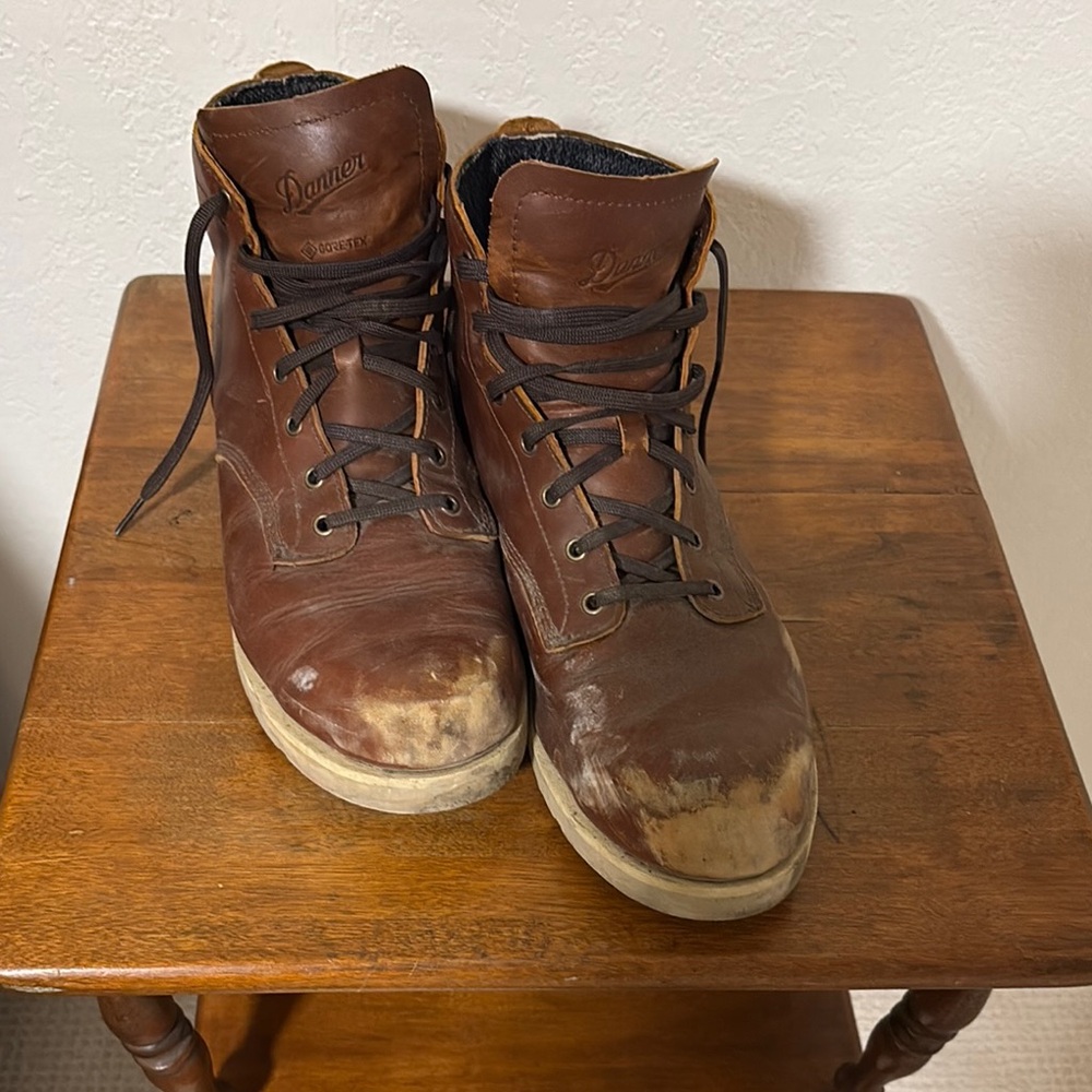 Danner Brown Leather Hiking Boots with Sturdy Construction